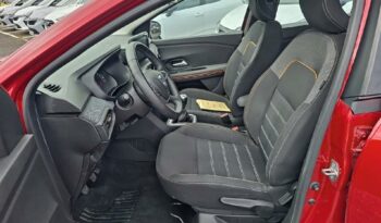 Occasion vehicule Reunion Dacia manuelle en vente à La Réunion.