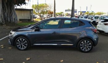 Occasion à prix réduit chez Renault-renault Saint Pierre : Vente berline 2022, berline à La Reunion.