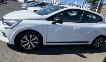 Clio occasion Reunion 1.5 blue dci 100ch carplay, modèle 2022 à vendre.
