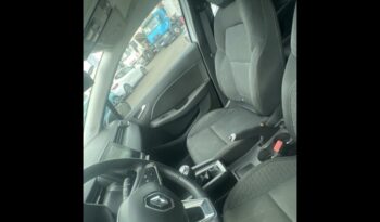 Occasion 974 : Découvrez la version 1.5 blue dci 100ch carlpay Renault 2022, Reunion.