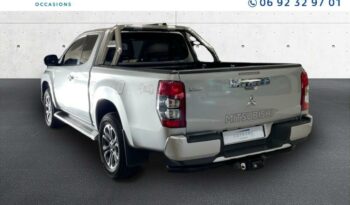 Occasion à vendre : Mitsubishi voiture sterling silver diesel 2.2 di-d 150ch club cab intense my 2022 Reunion