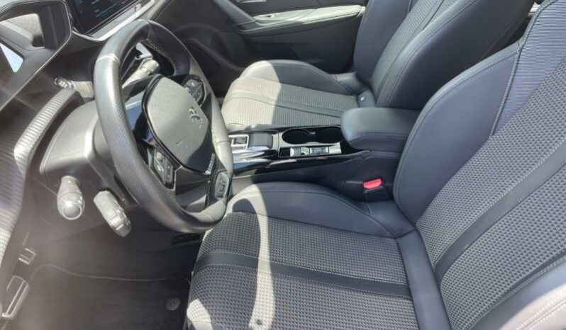PEUGEOT 2008 e-2008 136ch GT complet