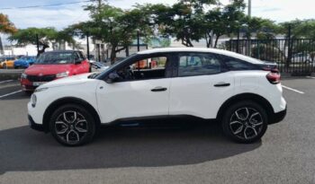 Occasion à prix réduit chez Renault-renault Saint Pierre : Vente berline 2023, berline à La Reunion.