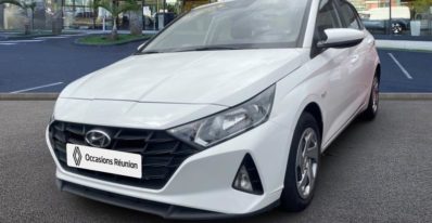 Vente Hyundai I20 1.2 84ch initia Renault-renault Le Port, La Reunion.