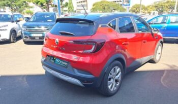 Reunion auto occasion Captur 2023 1.6 e-tech hybride 145ch equilibre pas chère.