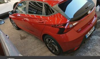I20 occasion Reunion 1.0 t-gdi 100ch hybrid creative, modèle 2023 à vendre.