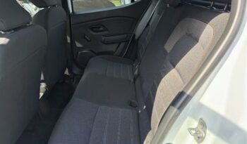 Image illustrative Berline occasion climatisation blanc Reunion à saisir.