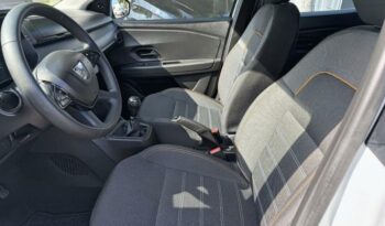 Occasion vehicule Reunion Dacia manuelle en vente à La Réunion.