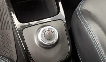 Occasion à vendre : Dacia voiture blanc electrique 45ch business 2022 - achat intégral Reunion