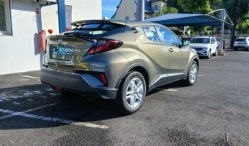 Occasion à vendre : Toyota voiture bleu hybride : essence/electrique 1.8 hybride 122ch graphite bva Reunion