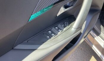 Occasion à vendre : Peugeot voiture gris artense (m) essence 1.2 puretech 130ch s&s allure Reunion