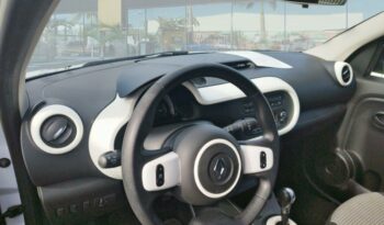 Occasion à vendre : Renault voiture blanc electrique e-tech electric life r80 achat intégral - 21 Reunion