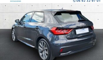 Occasion à vendre : Audi voiture gris manhattan/arches+pav noir mythic essence 30 tfsi 110ch design luxe Reunion