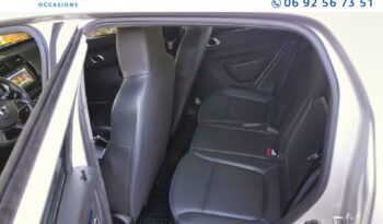 Image illustrative S.u.v. occasion climatisation gris eclair métallisé Reunion à saisir.