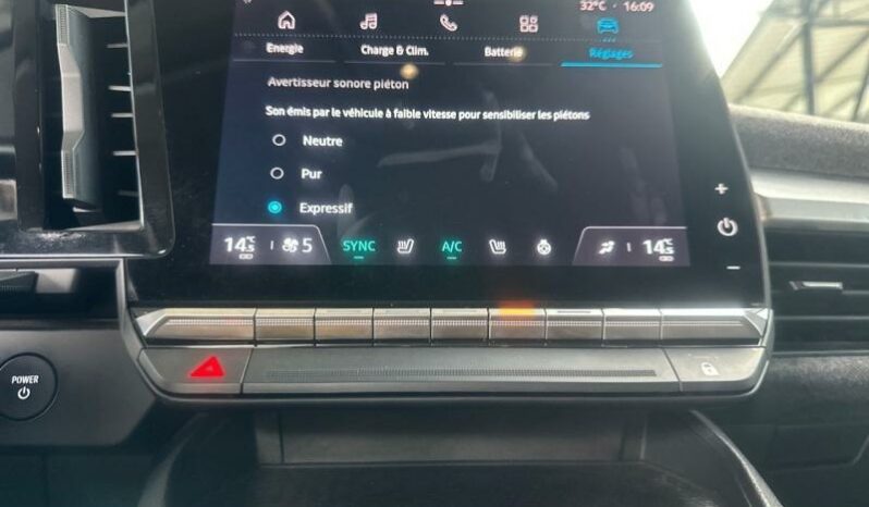 RENAULT Megane E-Tech  Equilibre  220ch 60Kwh complet