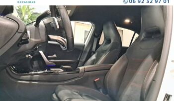 Image illustrative Berline occasion climatisation blanc digital métallisé Reunion à saisir.