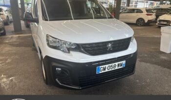 Reunion auto occasion Partner 2023 standard 1000kg bluehdi 100ch s&s grip pas chère.