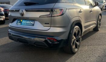 Reunion auto occasion Austral 2023 1.2 e-tech full hybrid 200ch techno esprit alpine pas chère.