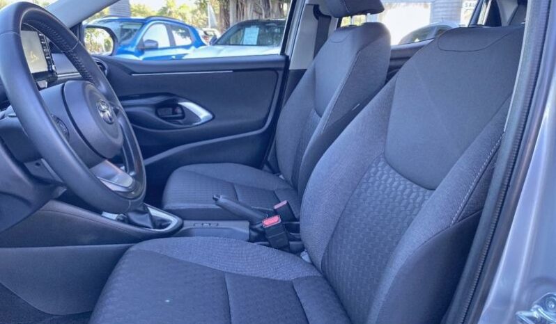 TOYOTA Yaris 120 VVT-i Design 5p MY22 complet
