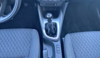 Reunion auto occasion Yaris 2023 120 vvt-i design 5p my22 pas chère.
