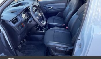 Photo Express Van occasion 1.5 blue dci 95ch confort 22 ile Reunion.