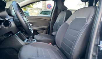 Occasion vehicule Reunion Dacia manuelle en vente à La Réunion.