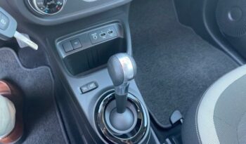 Reunion auto occasion Twingo 2023 e-tech electric equilibre r80 achat intégral pas chère.