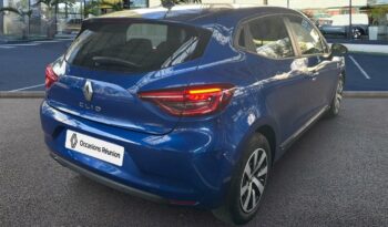 Clio occasion Reunion 1.5 blue dci 100ch evolution, modèle 2023 à vendre.
