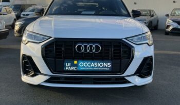 Photo Q3 occasion 45 tfsi e 245ch s line s tronic 6 ile Reunion.