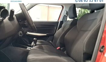 Image illustrative Berline occasion climatisation so'color flame orange pearl/black métal Reunion à saisir.