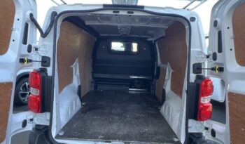 Occasion à prix réduit chez Leparc-gbh Comptoir Des Isles : Vente fourgon 2023, fourgon à La Reunion.