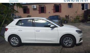 Occasion à prix réduit chez Cotrans-multi Marques Sainte Clotilde : Vente berline 2023, berline à La Reunion.