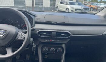 Occasion 974 : Découvrez la version 1.0 sce 65ch essential Dacia 2023, Reunion.