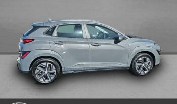 Occasion à vendre : Hyundai voiture bleu electrique electric 39kwh - 136ch intuitive Reunion