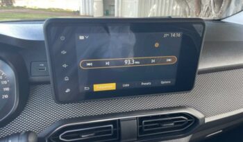 Occasion 974 : Découvrez la version 1.0 tce 90ch confort -22b Dacia 2023, Reunion.