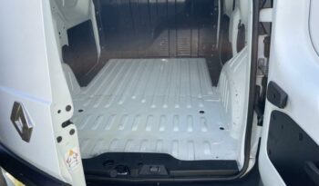 Photo Express Van occasion 1.5 blue dci 95ch confort 22 ile Reunion.