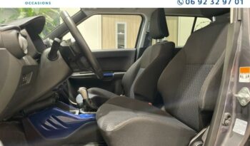 Image illustrative Petite Voiture/citadine occasion climatisation mineral gray métallisé Reunion à saisir.