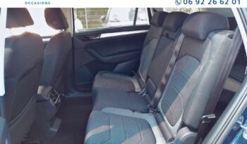 Image illustrative S.u.v. occasion climatisation bleu lave métallisée Reunion à saisir.