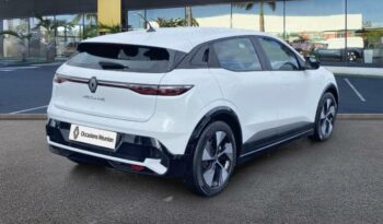 Megane occasion Reunion e-tech electric ev60 220ch equilibre super charge, modèle 2023 à vendre.