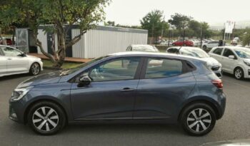 Occasion à prix réduit chez Renault-renault Saint Pierre : Vente berline 2023, berline à La Reunion.