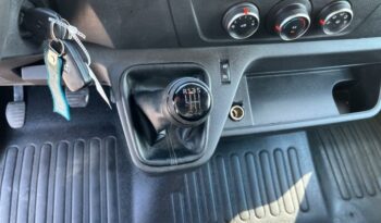 Reunion auto occasion Master Fg 2023 f3300 l2h2 2.3 blue dci 135ch grand confort euro6 pas chère.