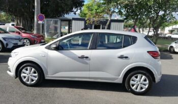 Occasion à prix réduit chez Renault-renault Saint Pierre : Vente berline 2023, berline à La Reunion.