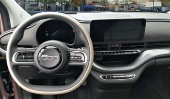 Occasion à vendre : Fiat voiture rose gold métal electrique e 95ch la prima my23 Reunion