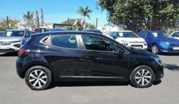 Occasion à prix réduit chez Renault-renault Saint Pierre : Vente berline 2023, berline à La Reunion.