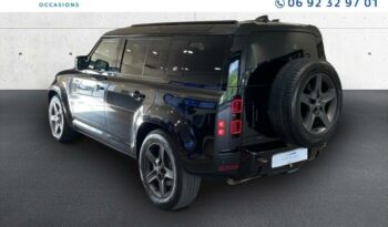 Occasion à vendre : Land-rover voiture santorini black métallisé hybride rechargeable : essence/electrique 110 2.0 p400e x-dynamic se Reunion