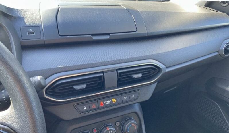 DACIA Sandero 1.0 TCe 90ch Essential complet
