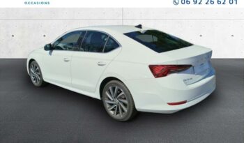 Occasion à vendre : Skoda voiture blanc lune métallisée diesel 2.0 tdi 150ch style dsg7 Reunion