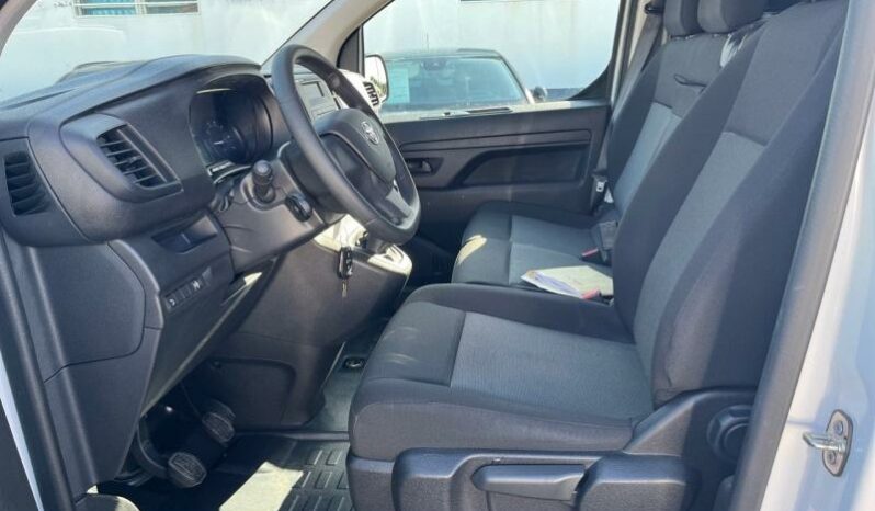 TOYOTA PROACE Medium 1.5 D-4D 100 Dynamic RC21 complet