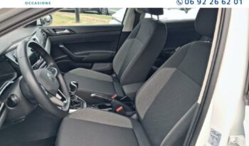 Image illustrative Berline occasion climatisation blanc pur Reunion à saisir.