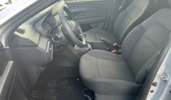 Occasion vehicule Reunion Dacia manuelle en vente à La Réunion.